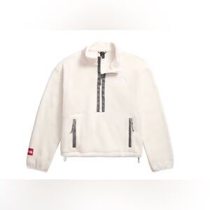 The North Face Women’s Fleeski Y2K Quarter Zip Pullover Fleece NWT $110